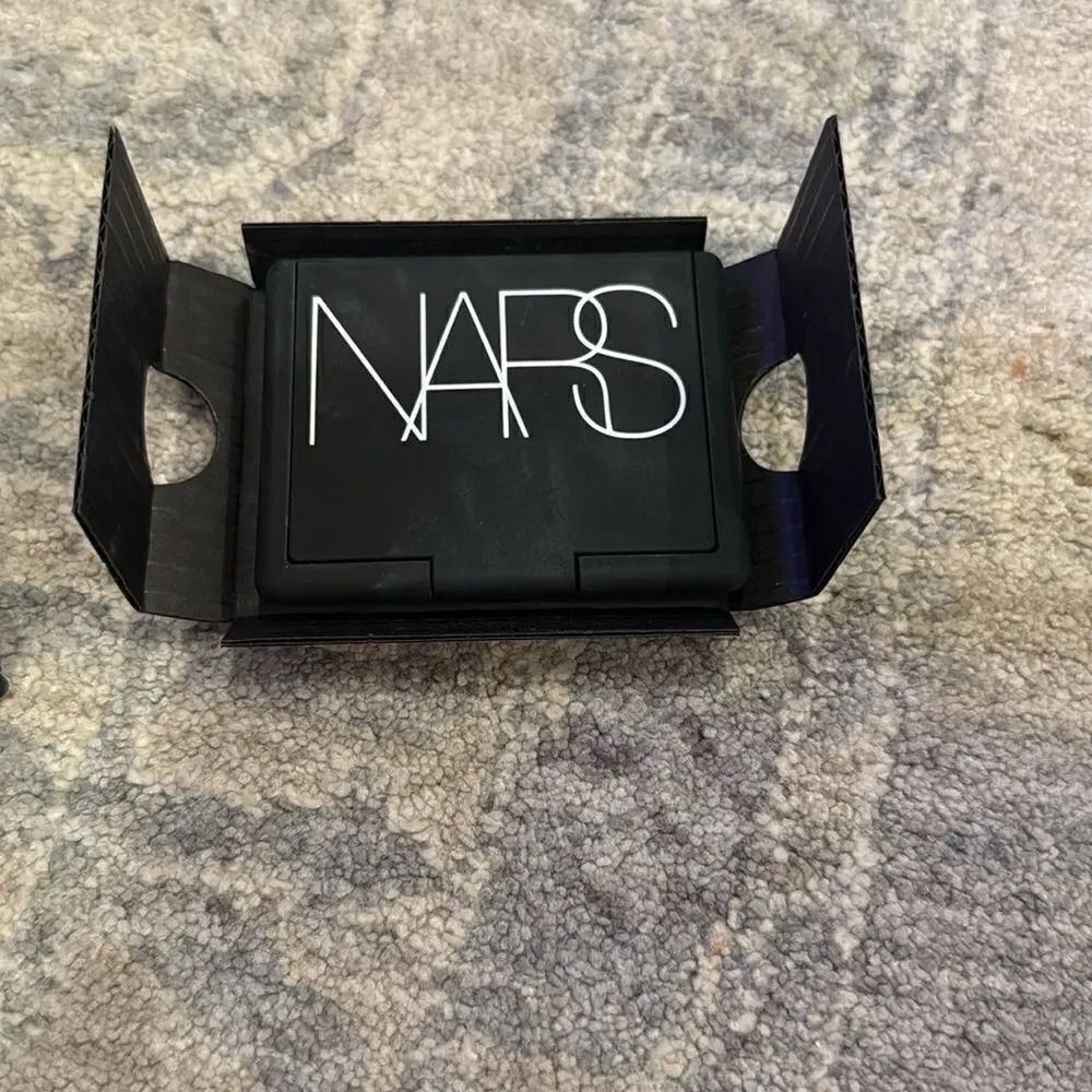 NARS blush - Picture 6 of 7